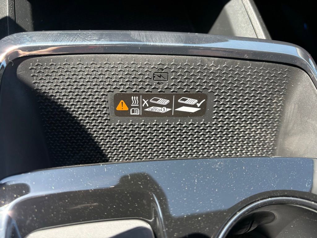 New 2026 Chevrolet Equinox RS w/ LPO, Floor Liner Package FWD image 3