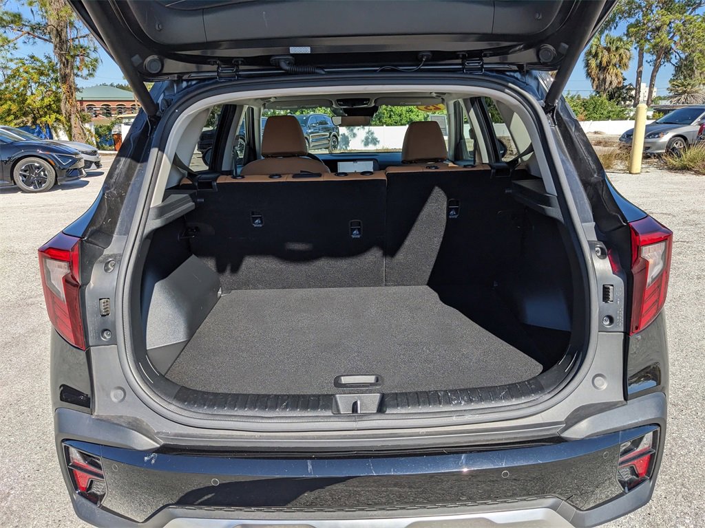 Certified 2025 Kia Seltos EX w/ EX Sunroof Package image 14