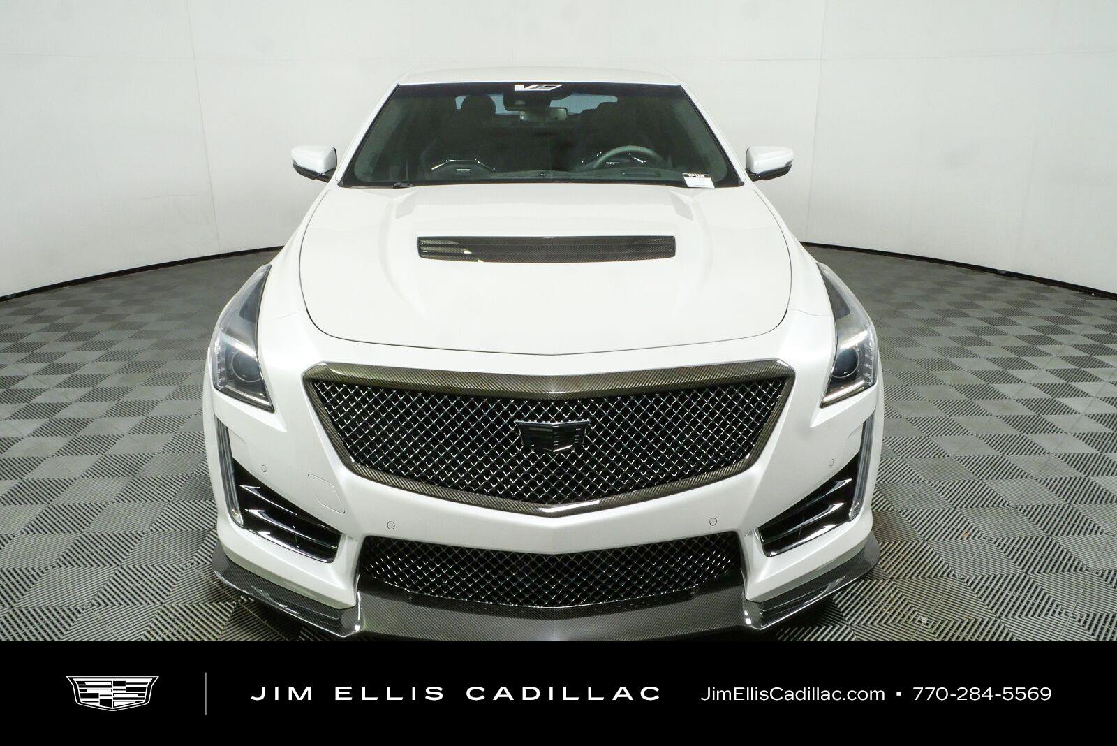 Used 2019 Cadillac CTS V w/ Carbon Fiber Package RWD image 27