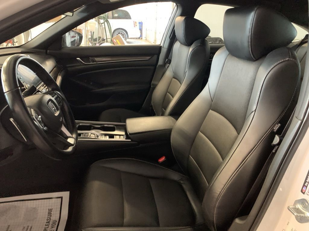 Used 2022 Honda Accord Sport image 14