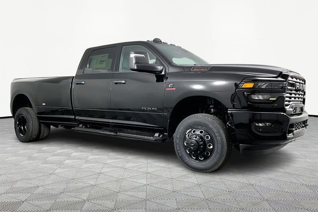 New 2026 RAM 3500 Big Horn AWD/4WD image 3