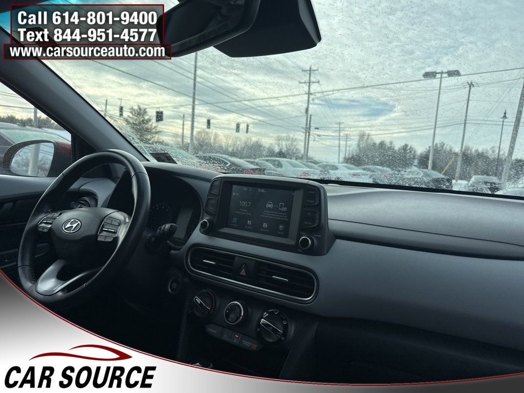 Used 2021 Hyundai Kona SEL Plus w/ Cargo Package image 37