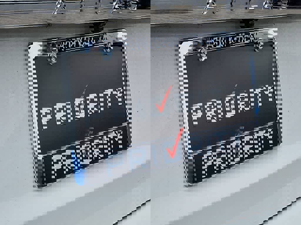 Used 2024 Volkswagen Atlas SE image 31