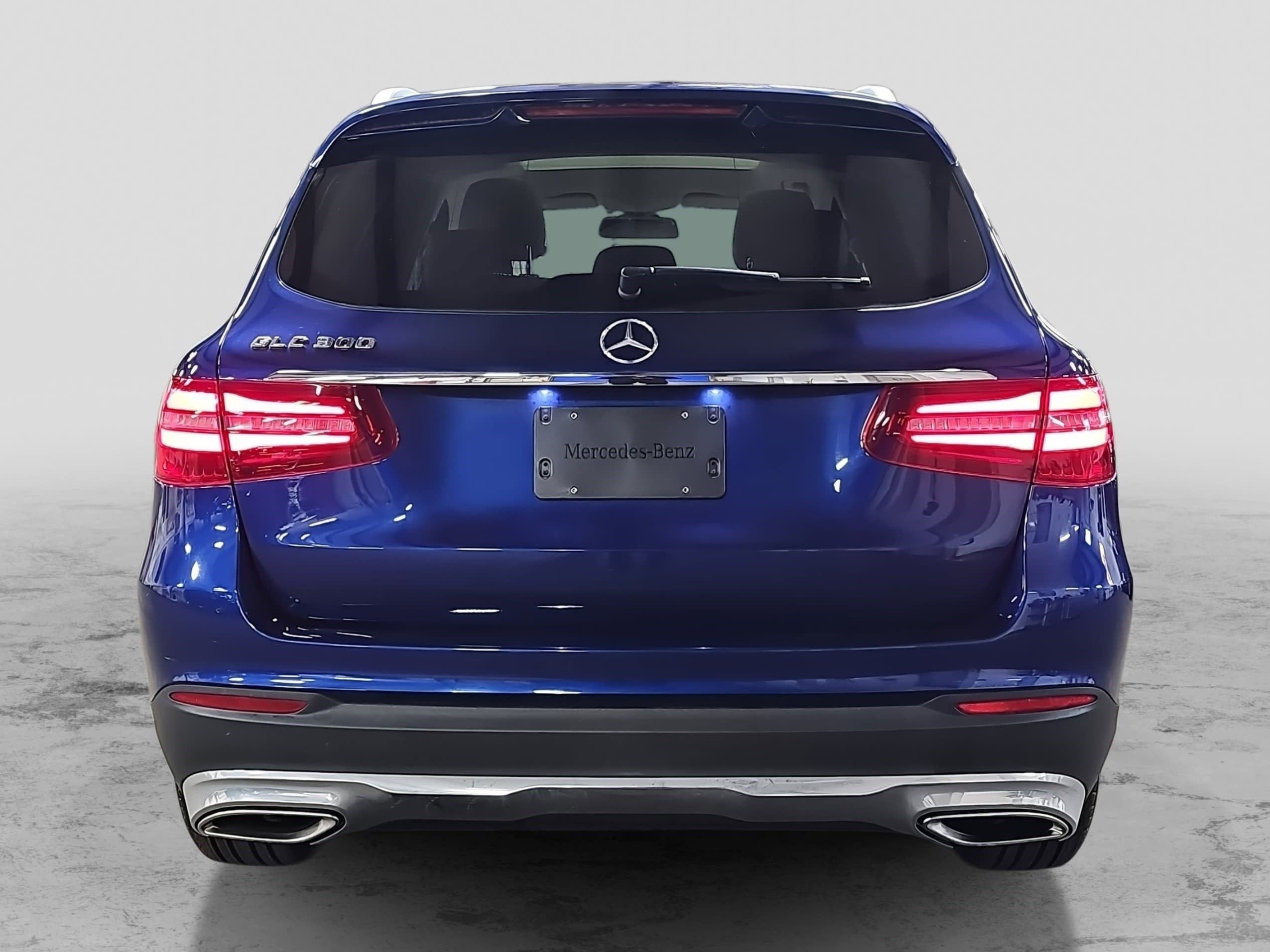 Used 2019 Mercedes-Benz GLC 300 image 6