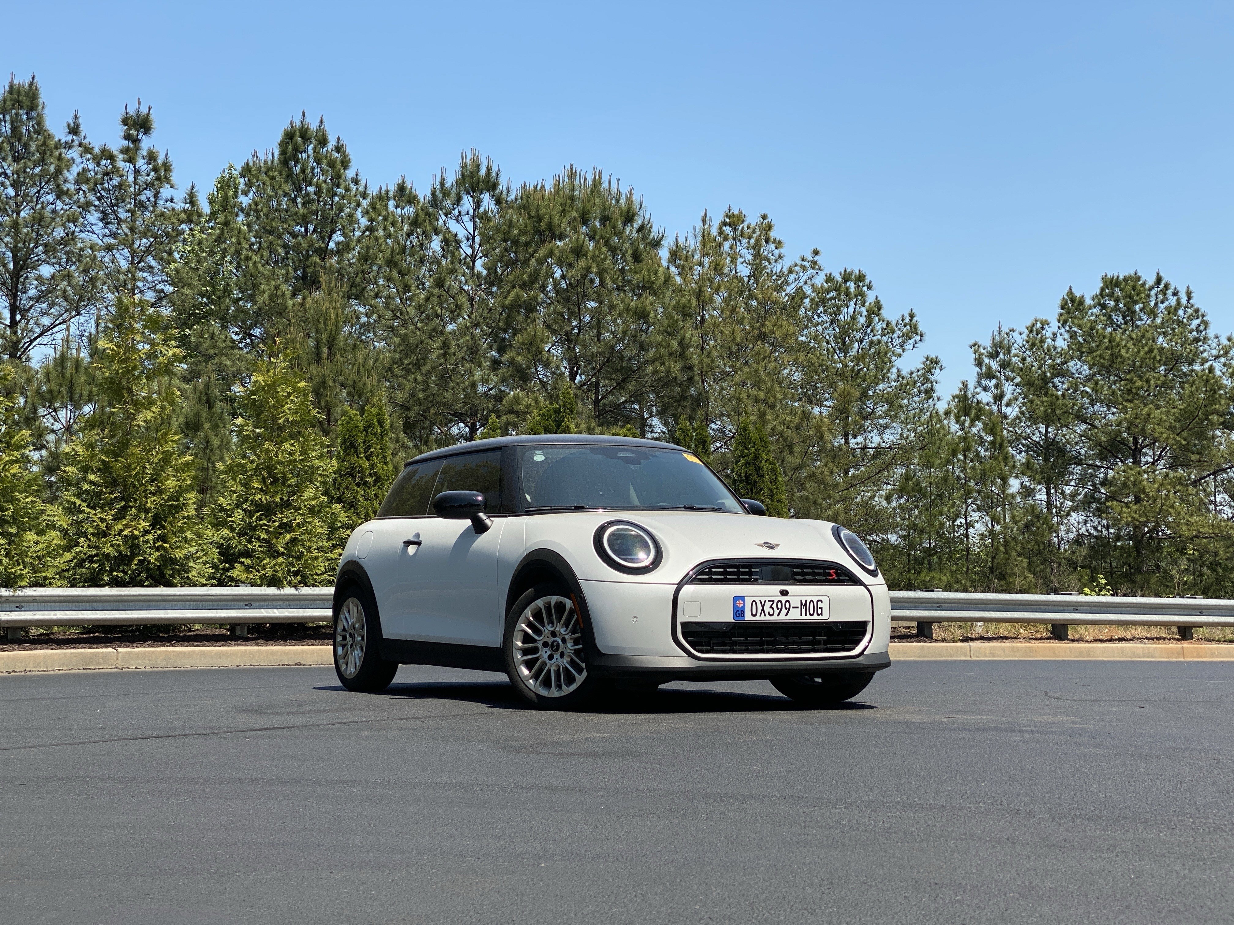 Used 2025 MINI Cooper S image 2