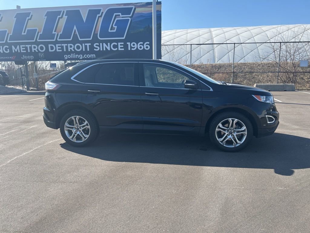Used 2018 Ford Edge Titanium w/ Equipment Group 301A image 4