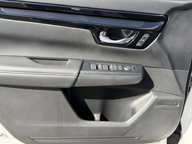Certified 2024 Chevrolet Trax RS w/ Sunroof Package FWD image 19