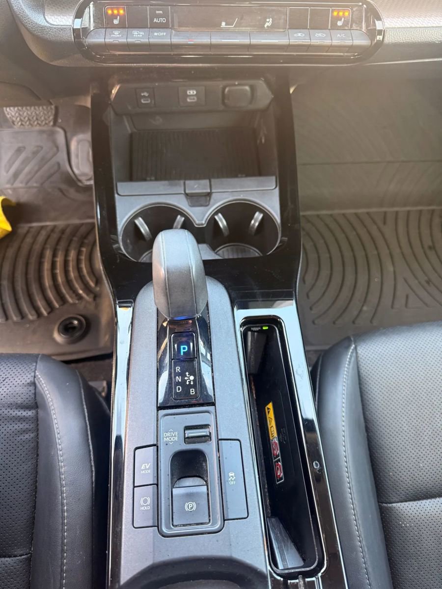 Used 2023 Toyota Prius XLE image 24