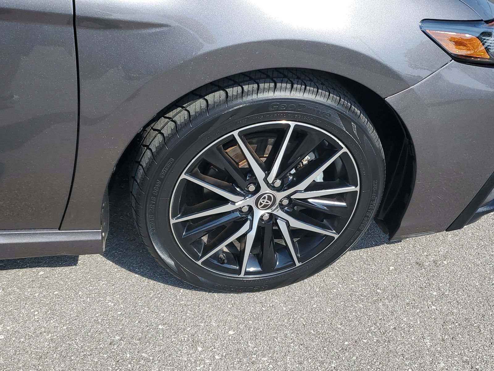 Certified 2024 Toyota Camry SE FWD image 6