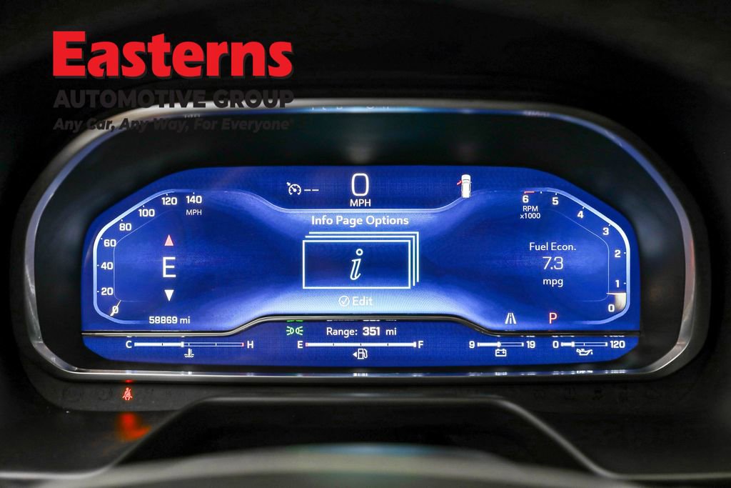 Used 2024 Chevrolet Suburban Premier image 15