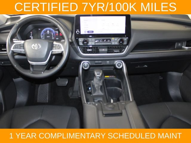 Used 2025 Toyota Grand Highlander FWD image 14