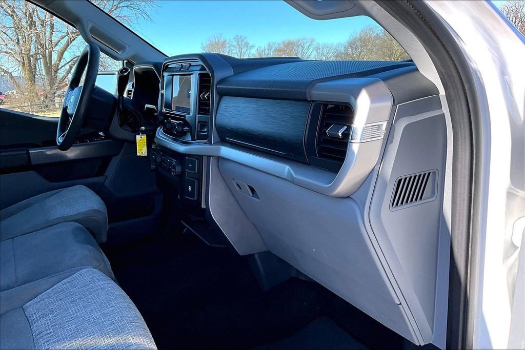 Used 2022 Ford F150 XLT w/ Trailer Tow Package AWD/4WD image 14