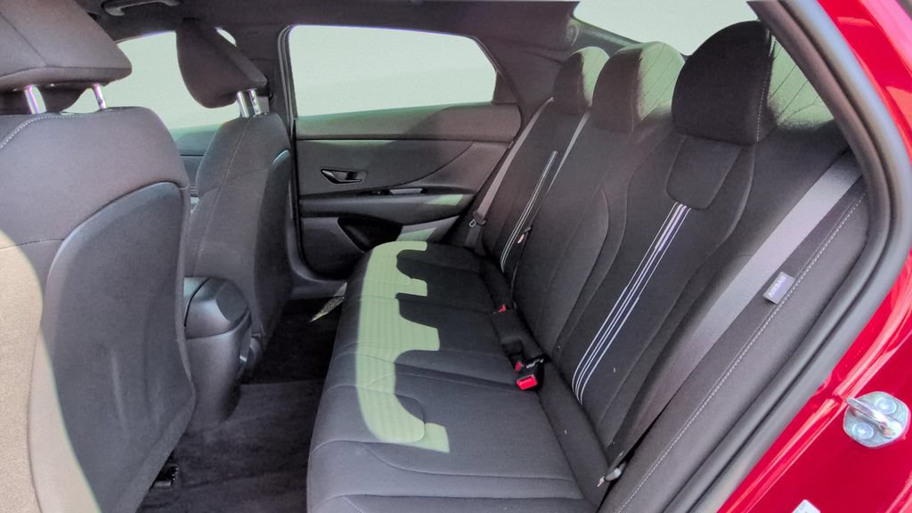 Certified 2026 Hyundai Elantra Sport FWD image 9