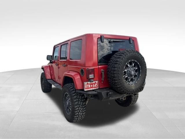 Used 2010 Jeep Wrangler Unlimited Sahara AWD/4WD image 5