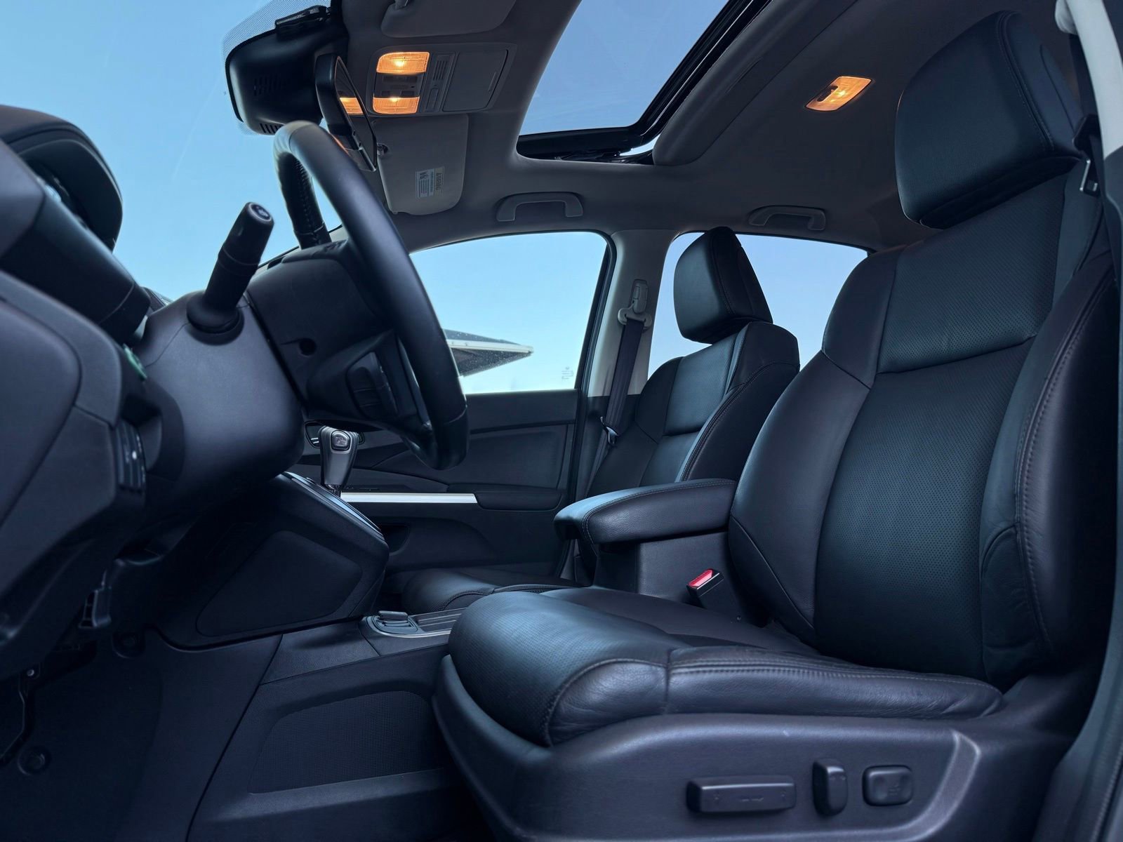 Used 2015 Honda CR-V Touring image 19