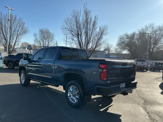 Used 2024 Chevrolet Silverado 3500 High Country w/ Technology Package image 7