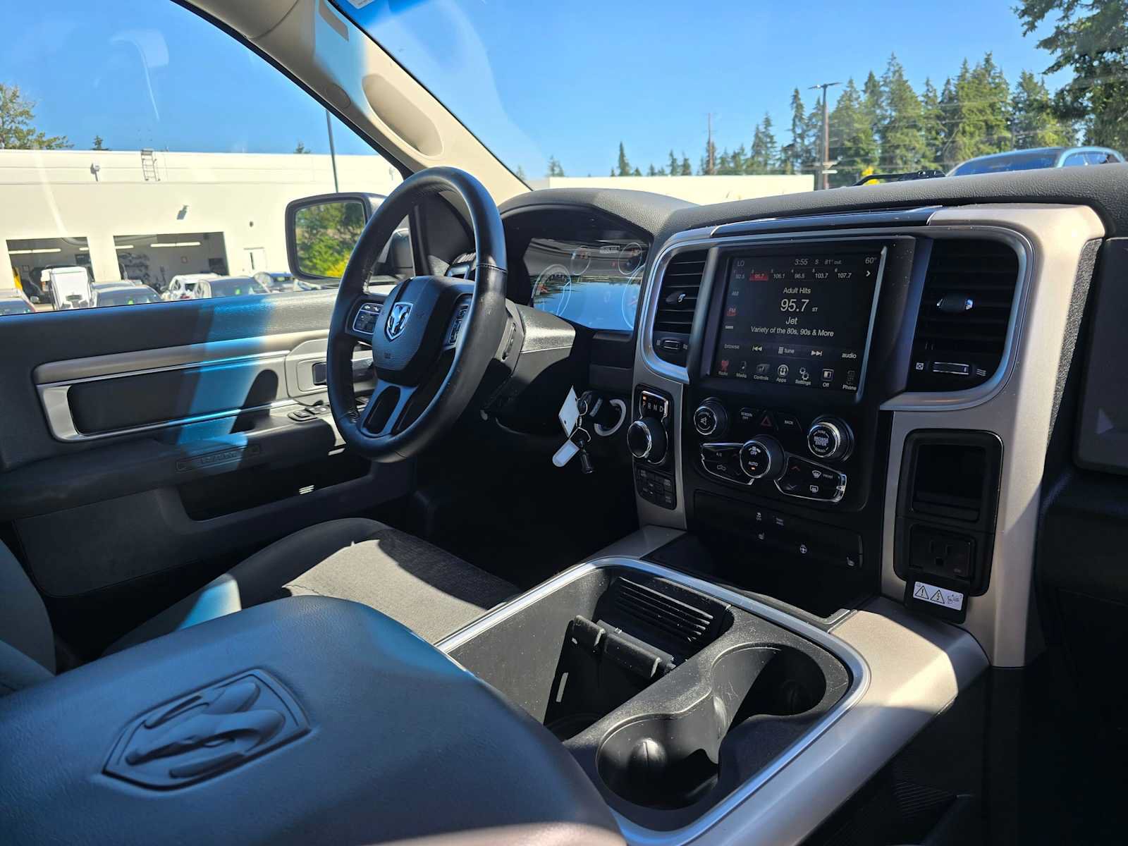 Used 2016 RAM 1500 Big Horn AWD/4WD image 10