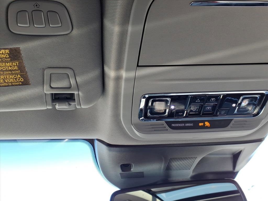 Used 2022 Lincoln Corsair AWD w/ Premium Package image 19