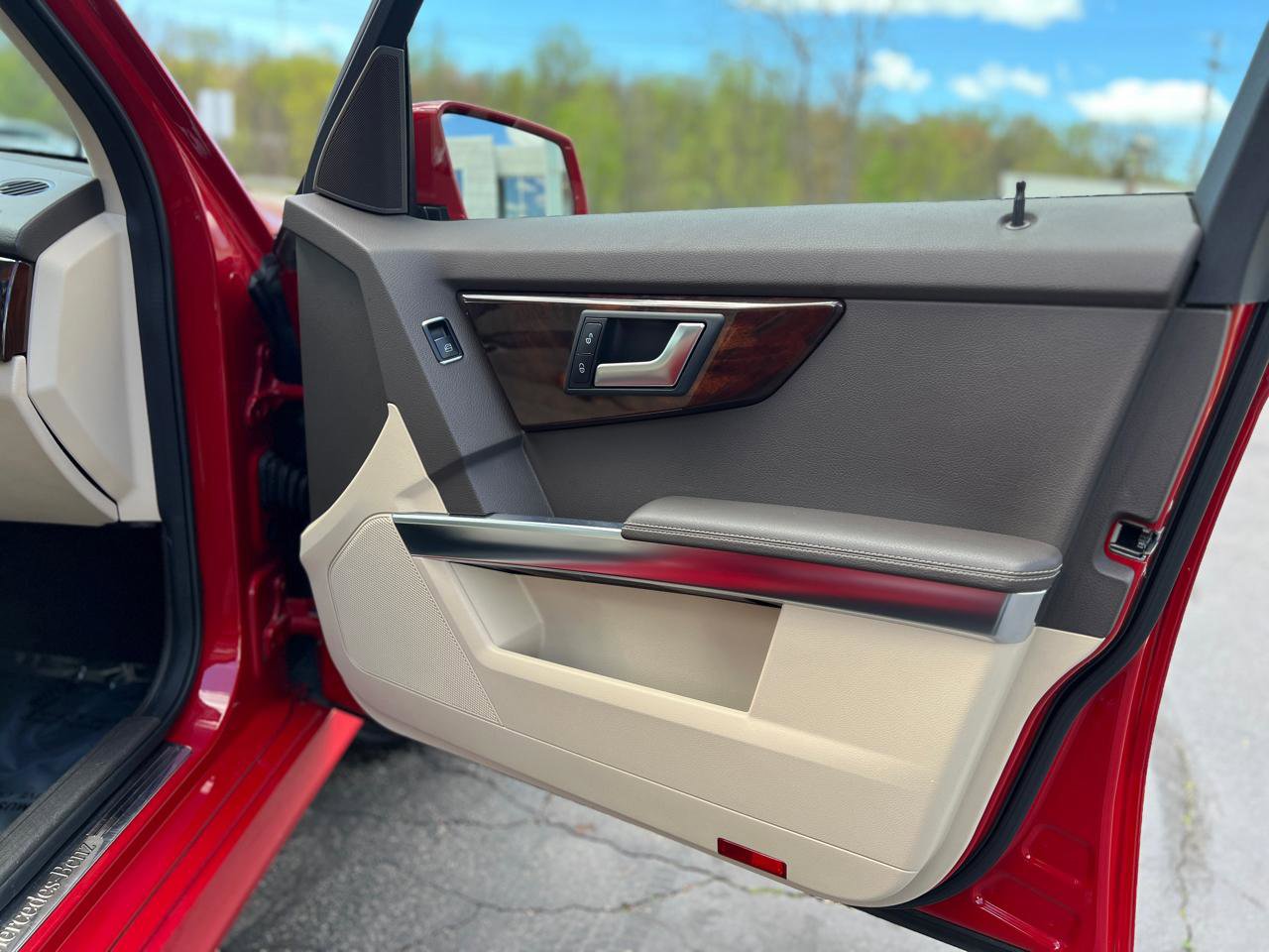 Used 2013 Mercedes-Benz GLK 350 4MATIC image 38