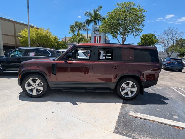 Used 2023 Land Rover Defender 130 First Edition AWD/4WD image 9