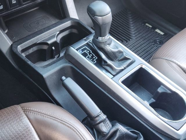 Used 2018 Toyota Tacoma Limited AWD/4WD image 21