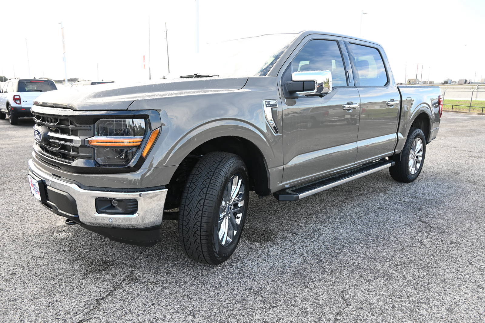 New 2026 Ford F150 XLT w/ Equipment Group 302A MID AWD/4WD image 8
