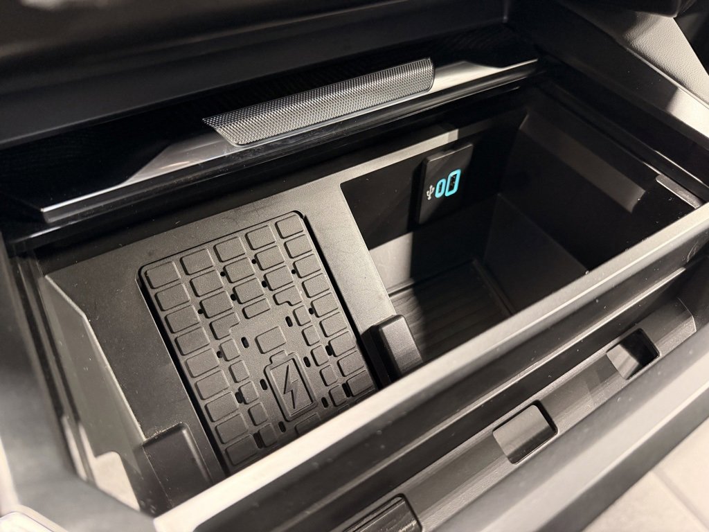 Used 2024 Ford F250 Platinum image 52