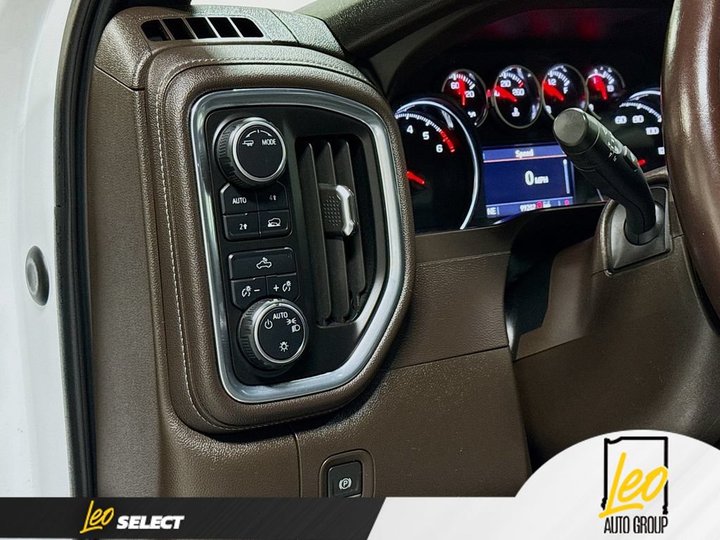 Used 2021 Chevrolet Silverado 1500 LT w/ Bed Protection Package AWD/4WD image 13