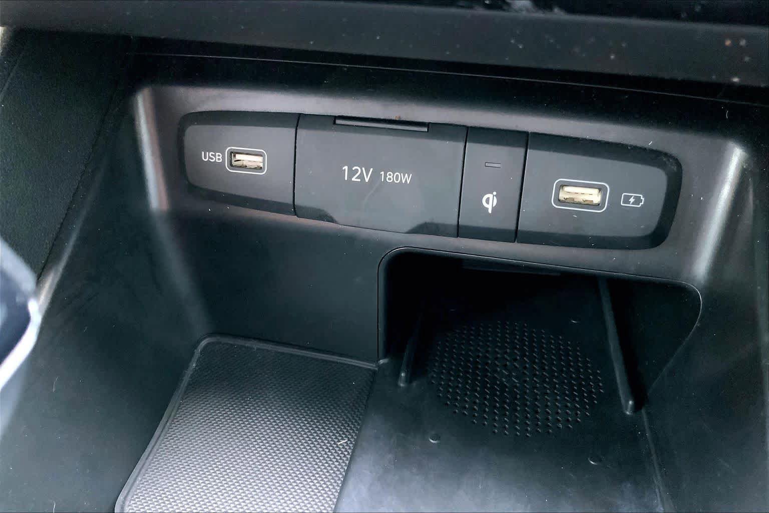 Used 2023 Hyundai Santa Cruz SEL w/ Activity Package FWD image 27