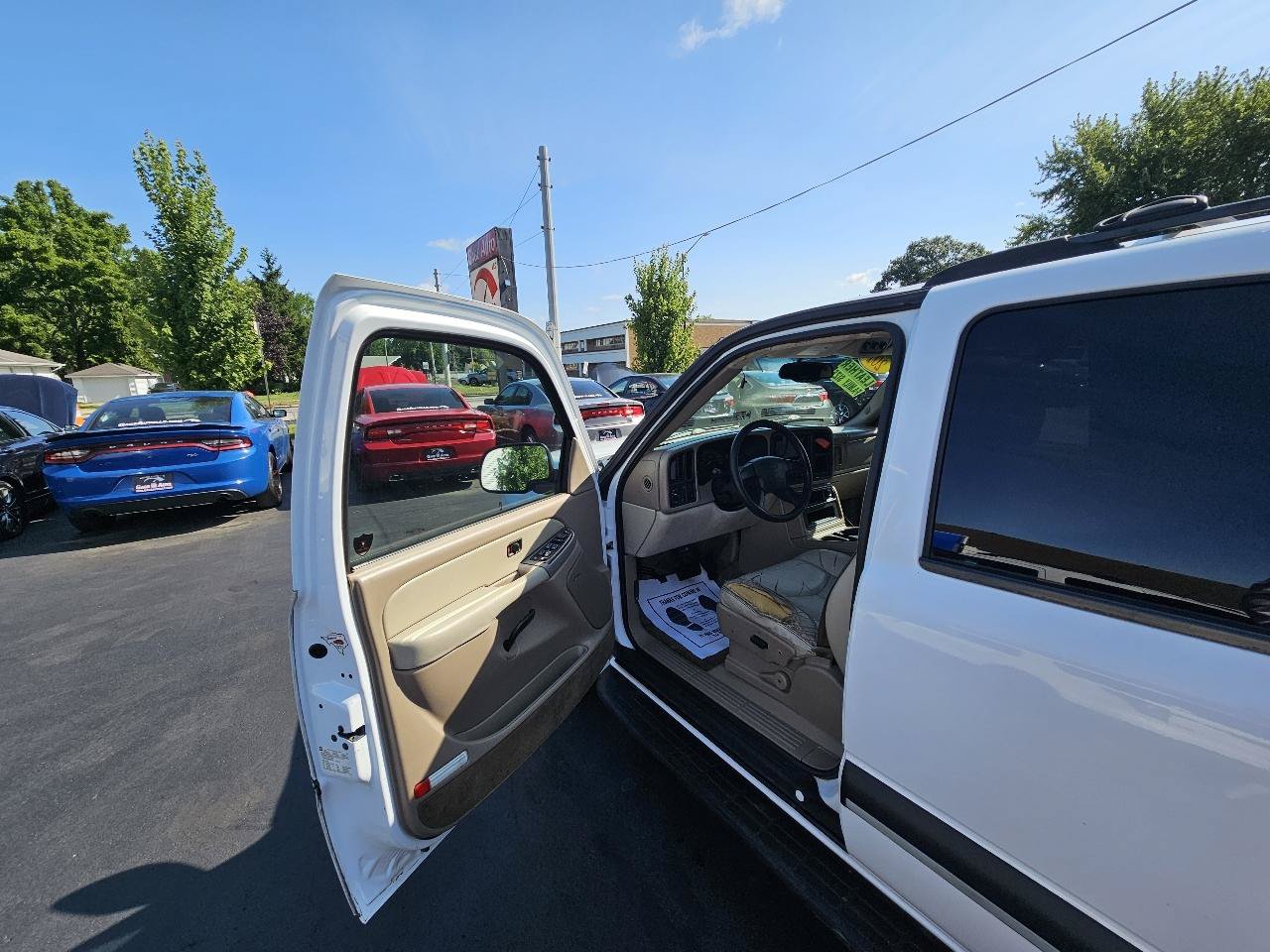 Used 2003 Chevrolet Tahoe LS RWD image 18