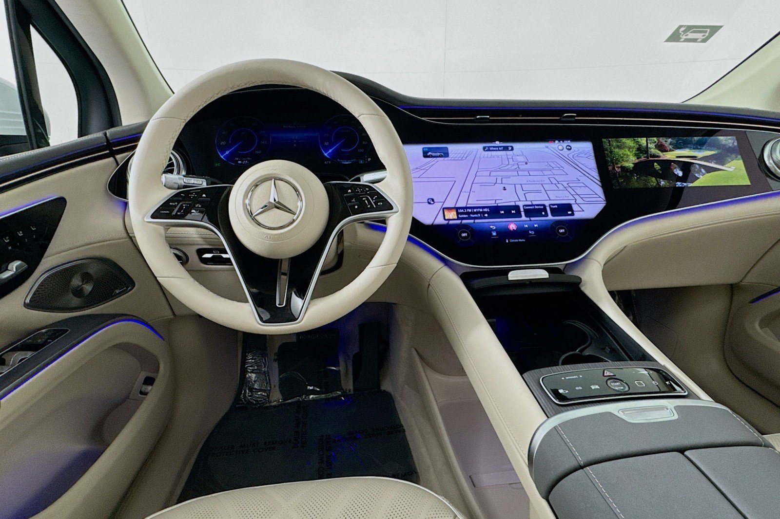 New 2026 Mercedes-Benz EQS 550 4MATIC SUV image 4