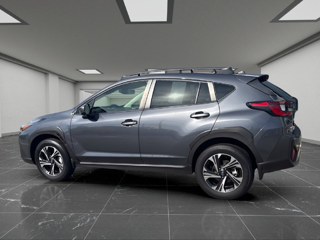 Used 2024 Subaru Crosstrek 2.0i Premium AWD/4WD image 12