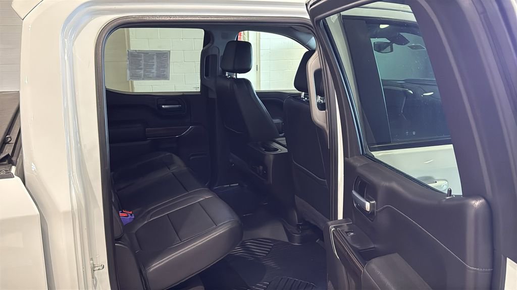 Used 2021 Chevrolet Silverado 1500 RST image 14