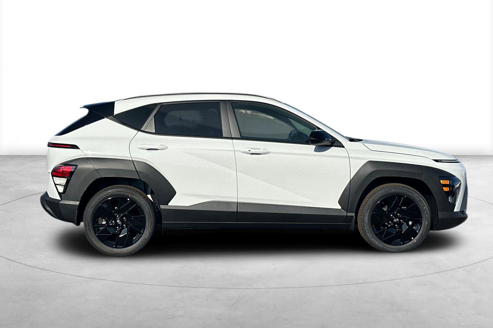 New 2027 Hyundai Kona SEL Sport FWD image 7