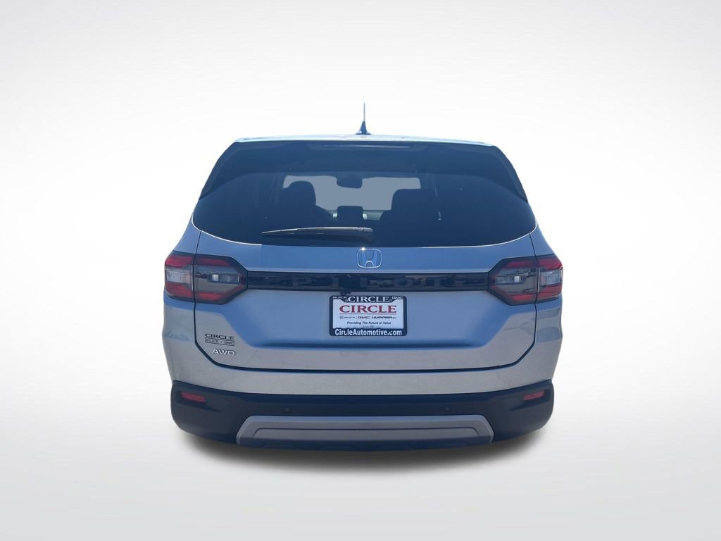 Used 2024 Honda Pilot EX-L image 4