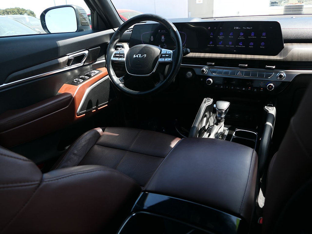 Used 2023 Kia Telluride EX w/ EX Captain's Chair Package AWD/4WD image 24