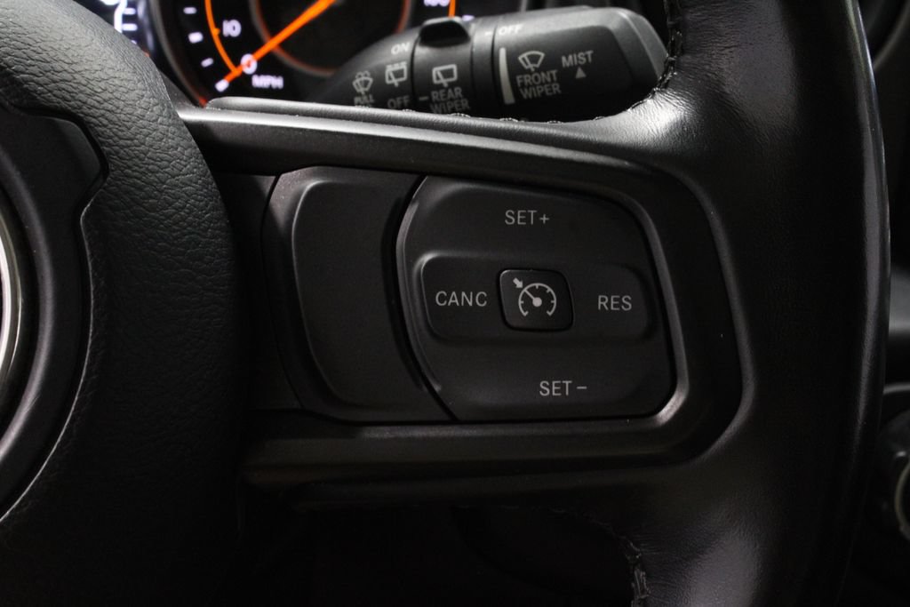 Used 2022 Jeep Wrangler Sport AWD/4WD image 25