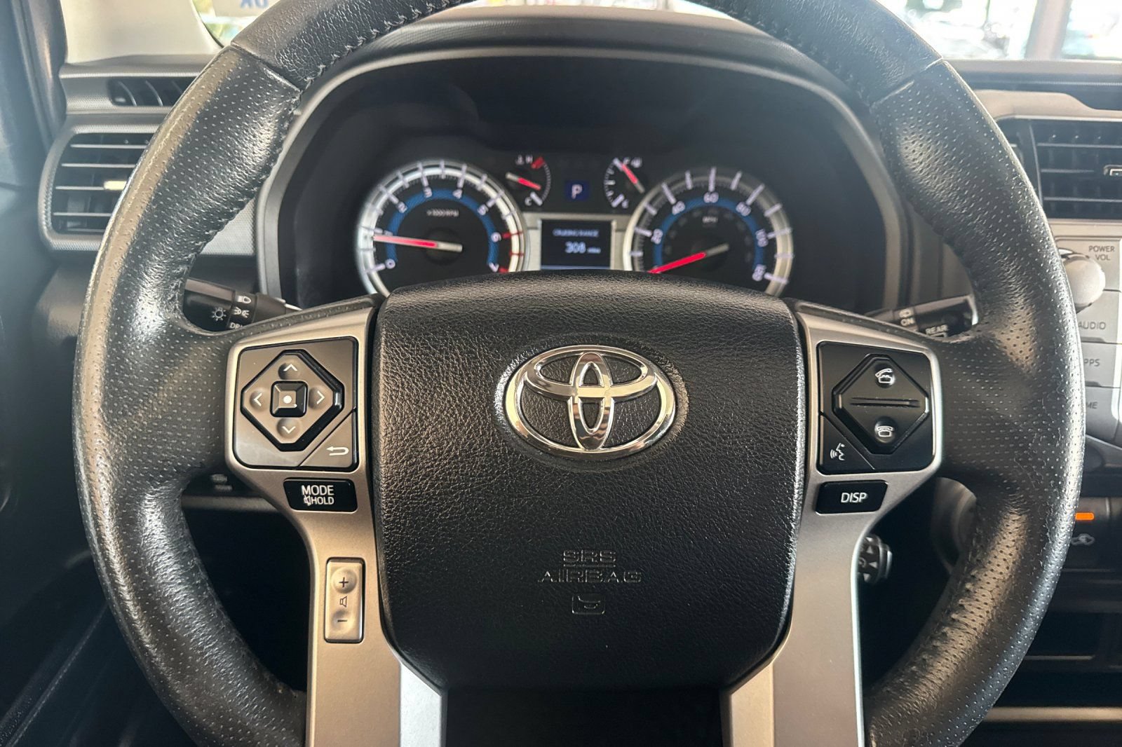 Used 2018 Toyota 4Runner SR5 Premium AWD/4WD image 19
