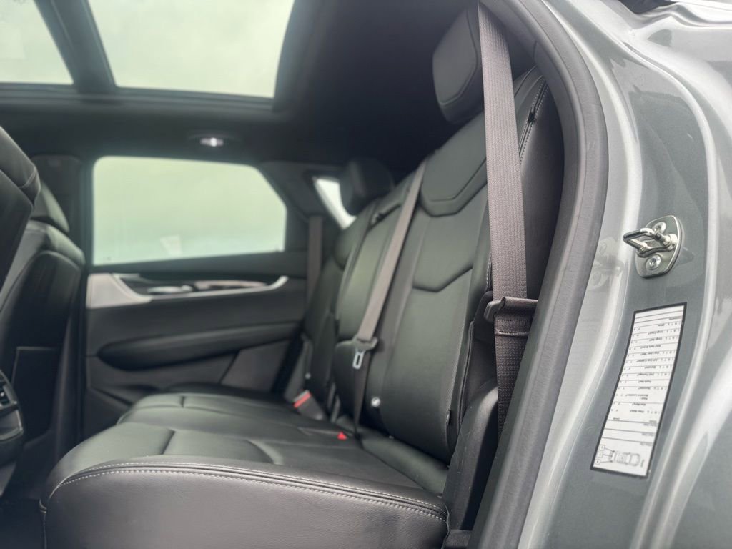 Used 2024 Cadillac XT5 Premium Luxury image 17