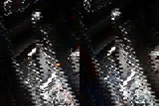 Used 2015 MAZDA MAZDA3 i Touring w/ Technology Package image 15