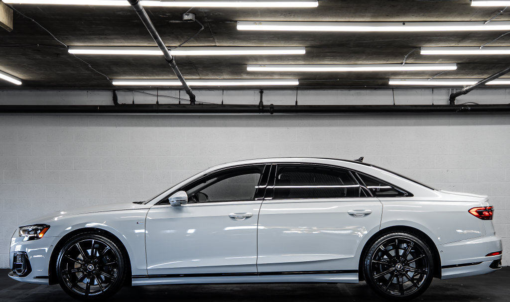 Used 2024 Audi A8 L 3.0T AWD/4WD image 2
