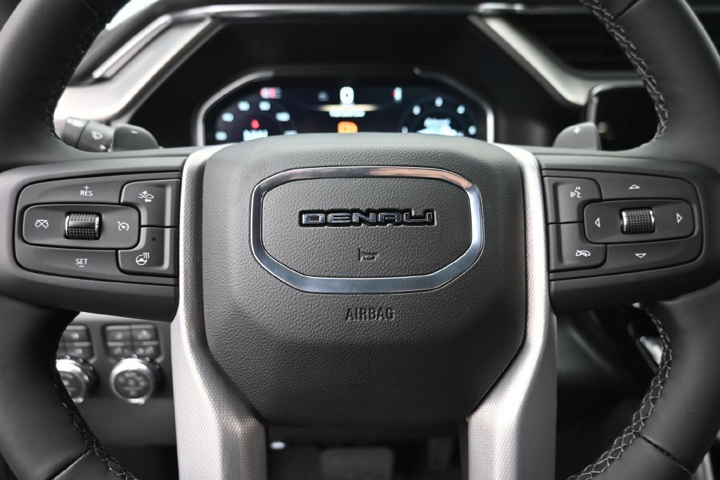 New 2026 GMC Sierra 1500 Denali w/ Denali Reserve Package AWD/4WD image 17