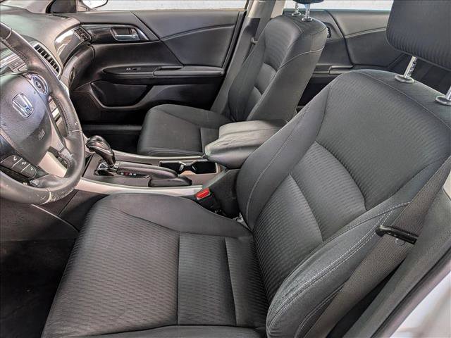 Used 2015 Honda Accord Sport image 21