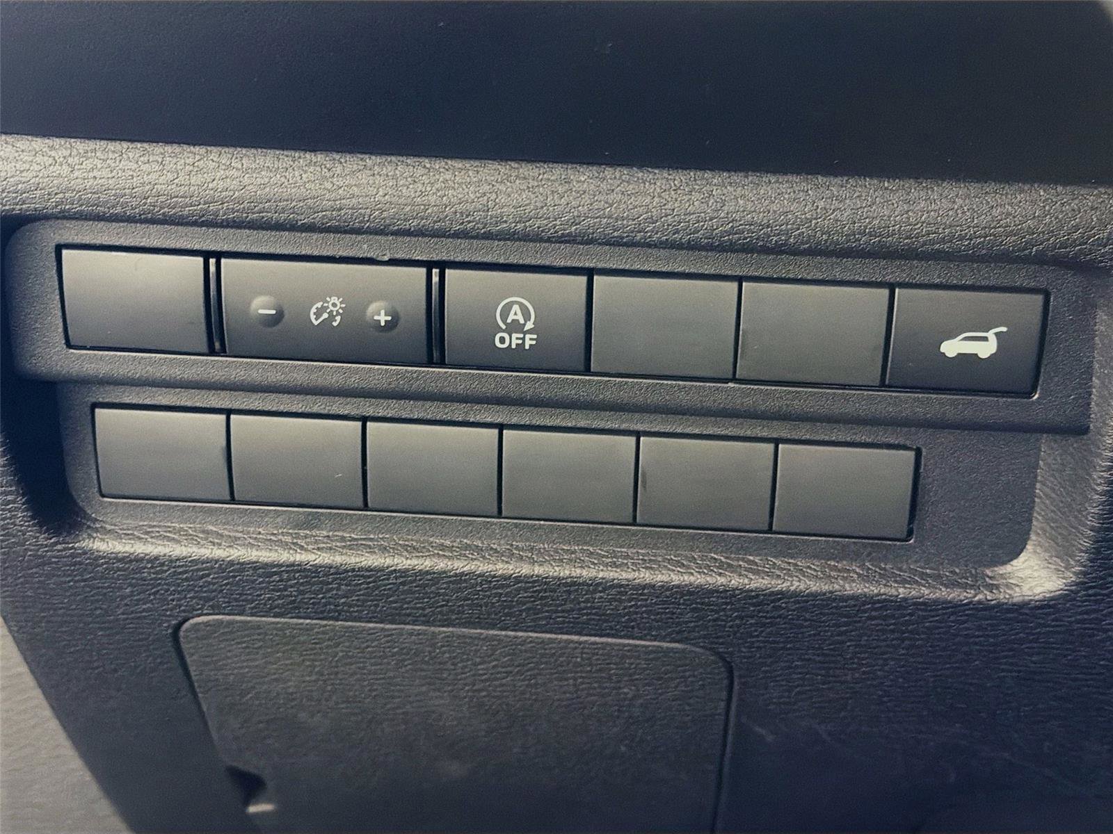 New 2026 Mitsubishi Outlander SE AWD/4WD image 10