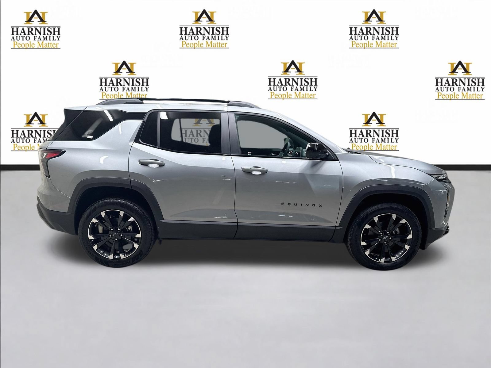 New 2026 Chevrolet Equinox RS w/ Convenience Package III AWD/4WD image 4