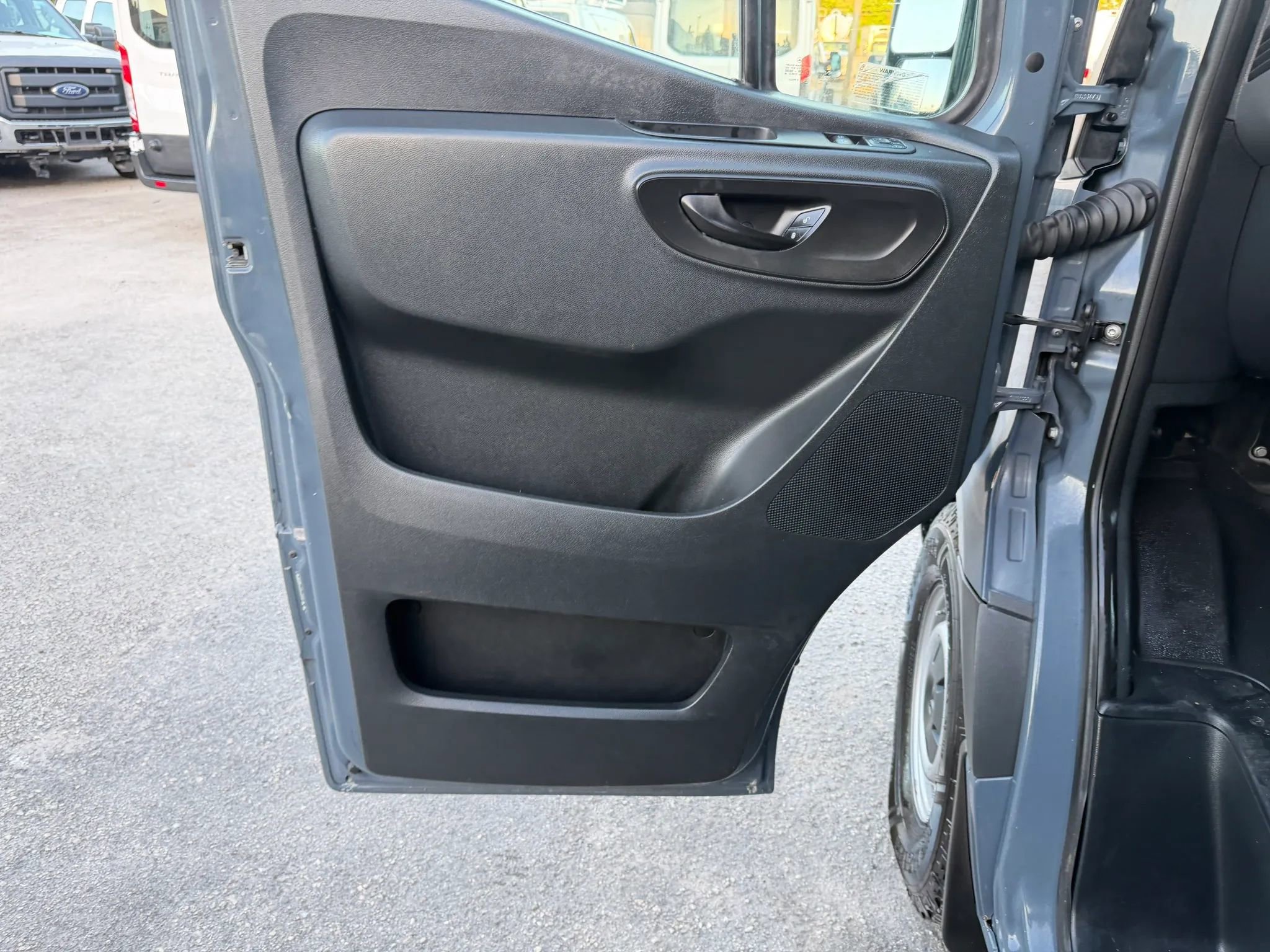 Used 2019 Mercedes-Benz Sprinter 144 image 13