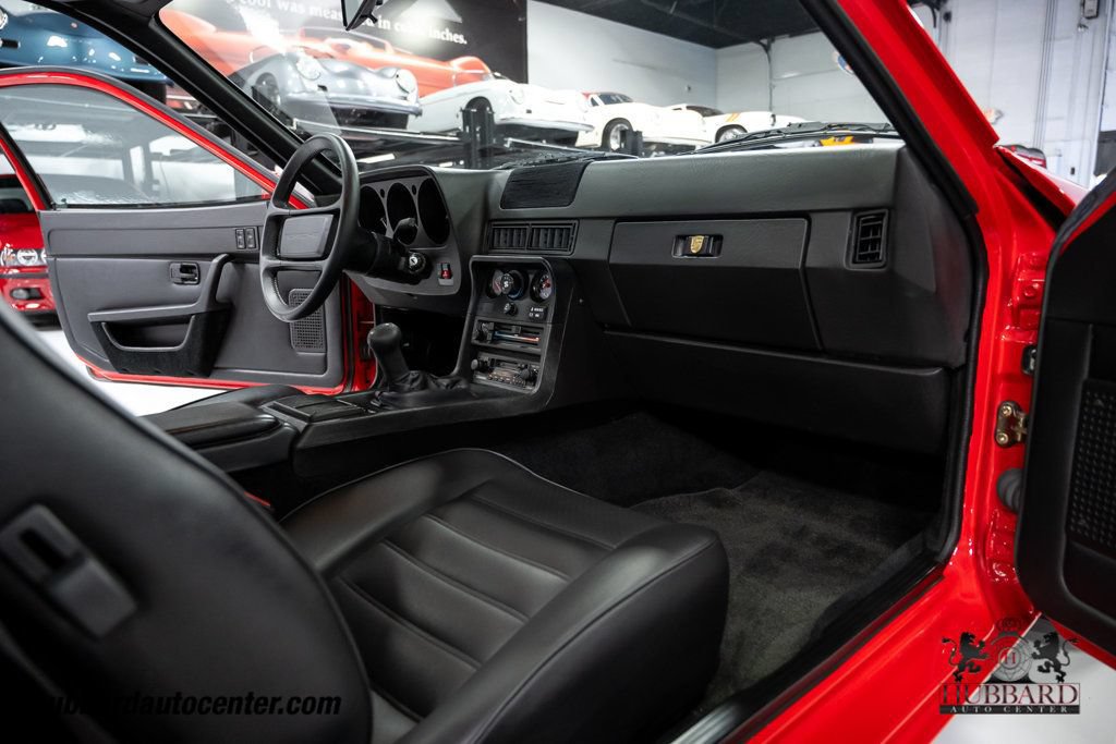 Used 1988 Porsche 924 S RWD image 23