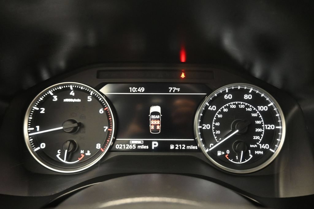Used 2025 Mitsubishi Outlander AWD image 16