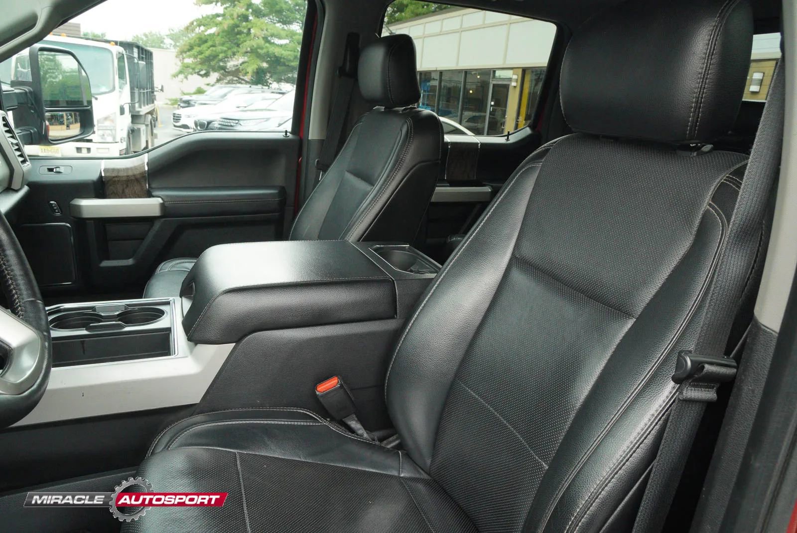 Used 2017 Ford F350 Lariat w/ Lariat Ultimate Package image 19