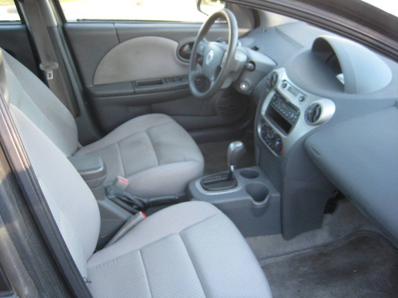 Used 2005 Saturn ION Level 2 w/ Power Pkg FWD image 14